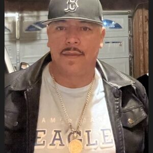 Meet your Posher, Luis